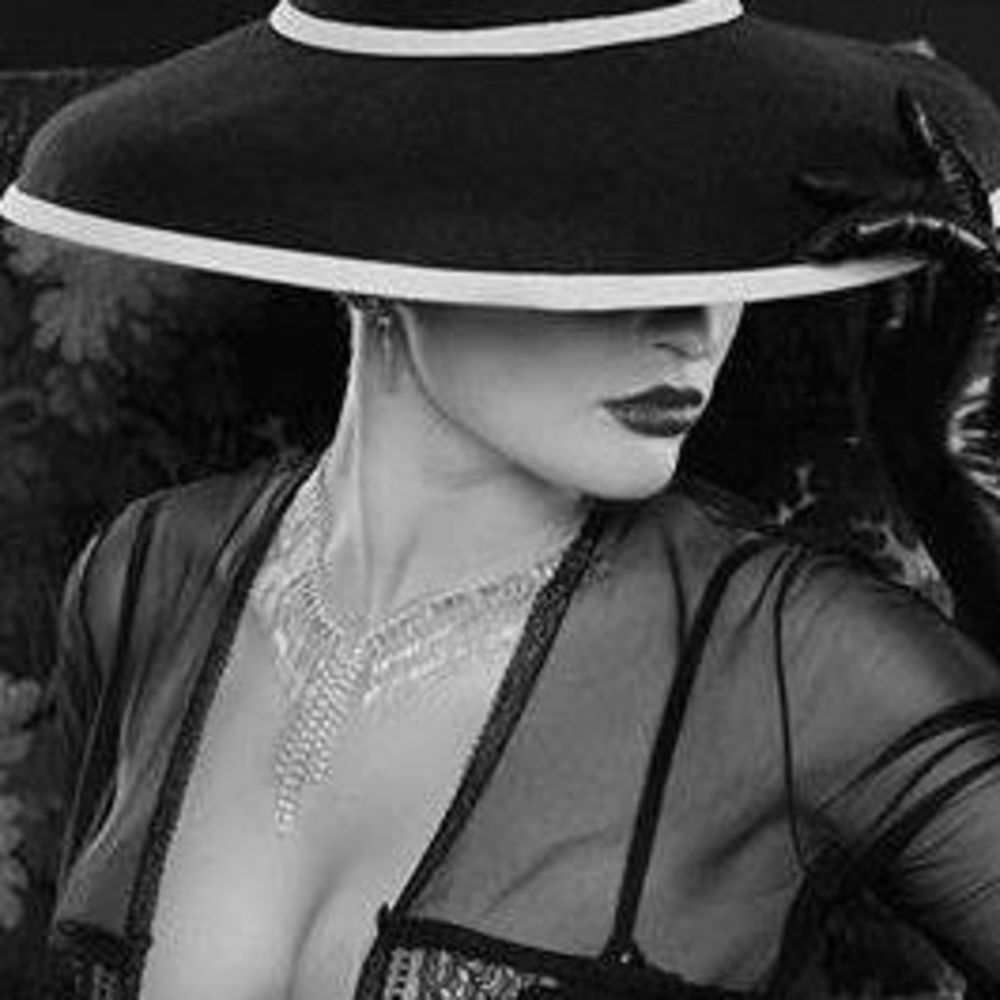 Meet your Posher, Wanda